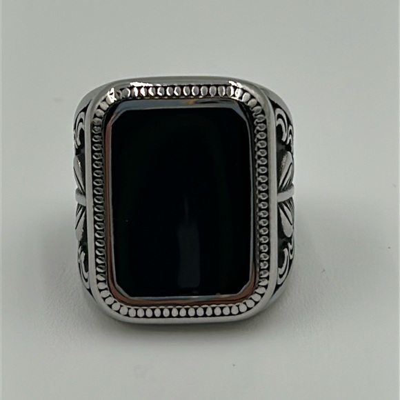 2149- Black Handmade Natural Stone Men's Ring Size 10 NWT - Picture 4 of 9